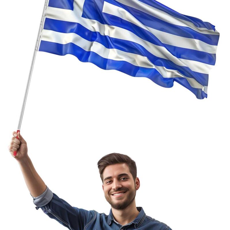 Σημαιάκι χειρός με ελληνική σημαία σε πτυσσόμενο κοντάρι, που το κρατά ψηλά χαμογελαστός άνδρας