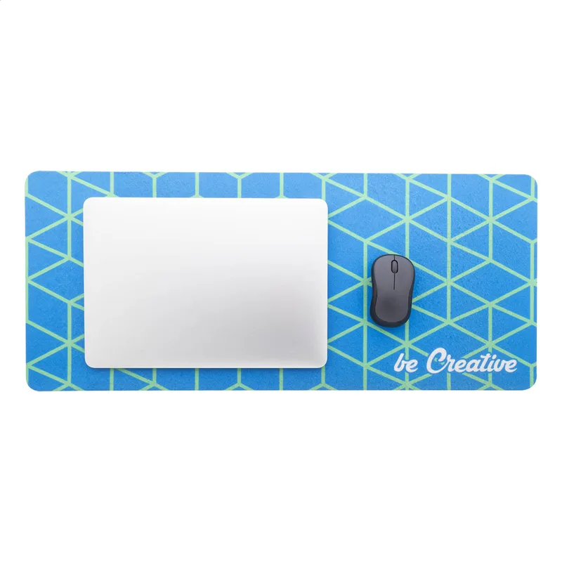Mousepad Desk Mat RPET σε Επαγγελματική Θέση Εργασίας. Διαφημιστικά Δώρα με Εκτύπωση — Εταιρικά Δώρα | PERFECT advertising