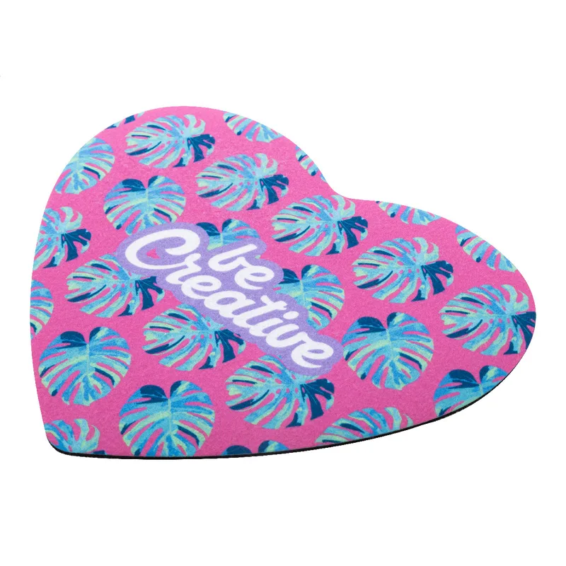 Mousepad RPET με Λογότυπο. Χρωματικές Παραλλαγές Εκτύπωσης σε Σχήμα Καρδιάς — Προϊόντα Προβολής | PERFECT advertising