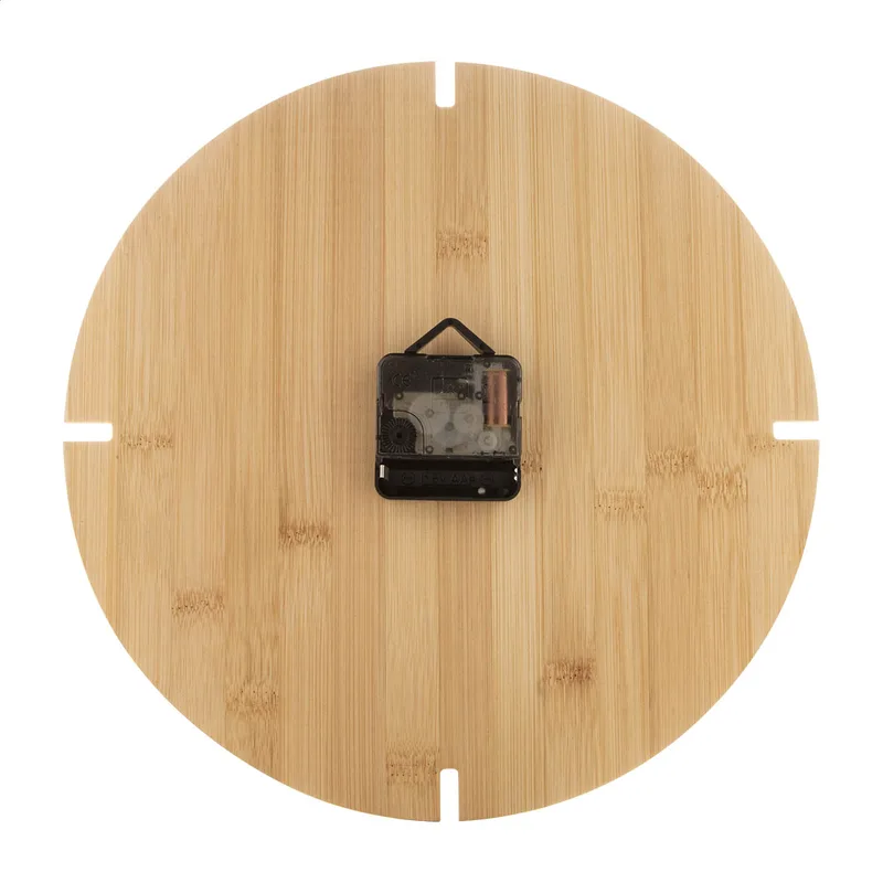 Λεπτομέρεια Επιφάνειας Μπαμπού σε Στρογγυλό Ρολόι Τοίχου. Εκτύπωση Λογοτύπου σε Φυσικό Υλικό | PERFECT advertising