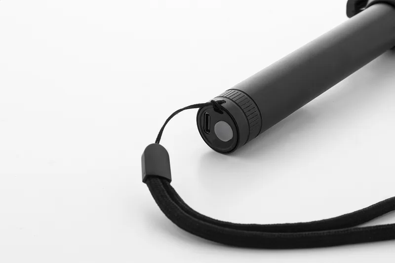 Φόρτιση μέσω USB — Ενσωματωμένη Μπαταρία 500 mAh. Προϊόντα Προβολής για Εταιρείες | PERFECT advertising