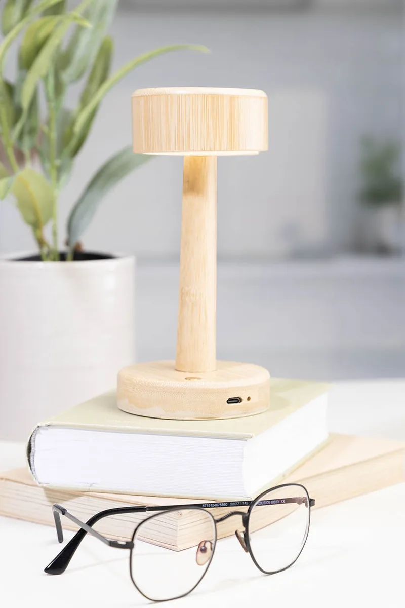 Φωτιστικό Bamboo Λεπτομέρεια Βάσης και Επιφάνειας Εκτύπωσης. Διαφημιστικά Δώρα με Λογότυπο | PERFECT advertising
